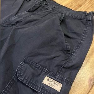 Wrangler Cargo Shorts - Navy - 36 waist